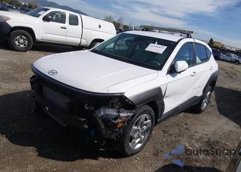 2024 Hyundai Kona Se z USA, uszkodzony, nr VIN KM8HACABXRU146909